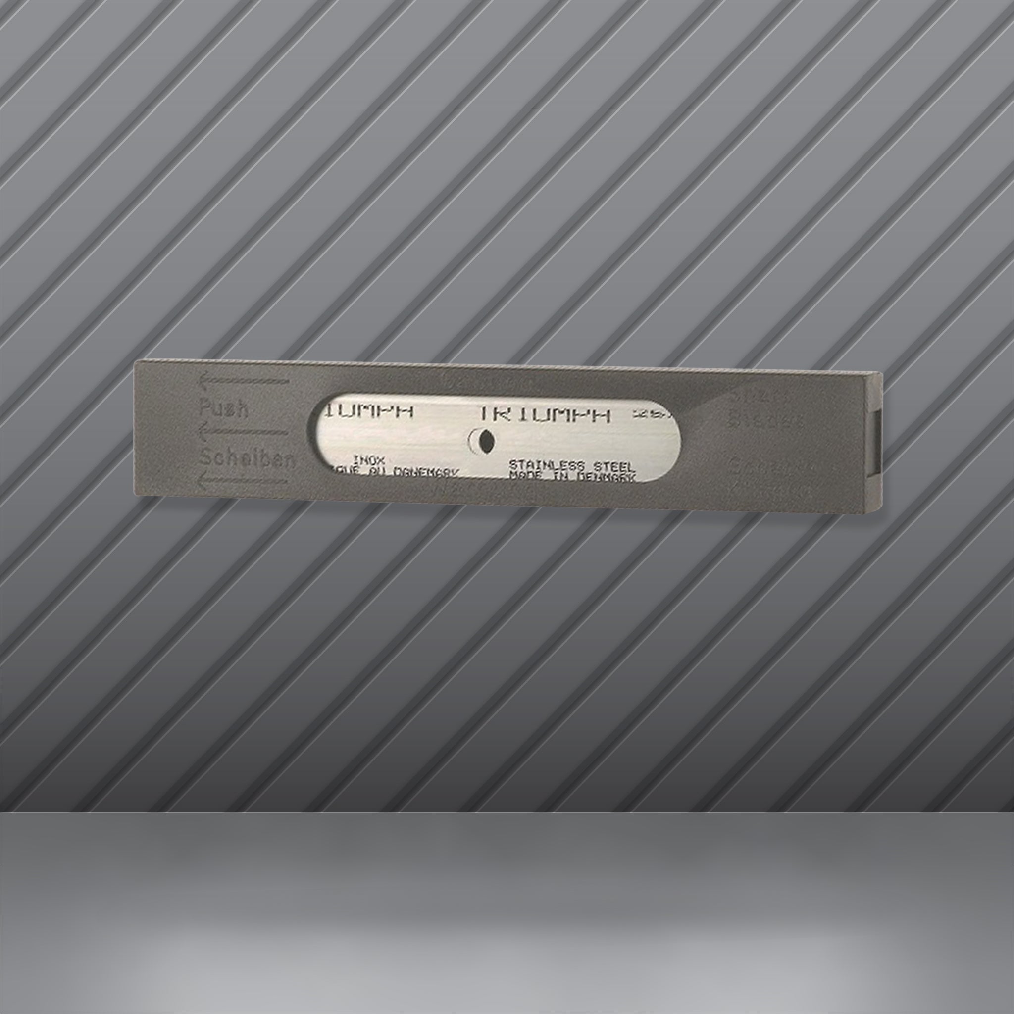 Triumph Blade Triumph 6 inch Stainless Blades (25 pack) - 15mm – Tint Sign & Wrap Tools